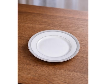 Vintage Mikasa Platinum Crown L3428 Dinner Plate 8 Inch Fine China