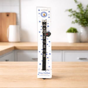 Collar de cuero para perro Hermitage Pottery con lazo pequeño en forma de corazón, estilo vintage.