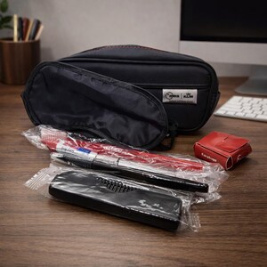 Lot US Airways : 2 Pochettes De Courtoisie Business + 11 étiquettes Bagages Neuves