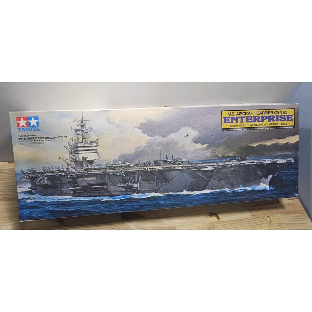 TAMIYA MAQUETTE NEUVE USS ENTERPRISE AIRCRAFT CARRIER CVN-65 AU 1:350ème N° 78007 - Modélisme TAMIYA MAQUETTE NEUVE USS ENTERPRISE AIRCRAFT CARRIER CVN-65 AU 1:350ème N° 78007 - Modélisme