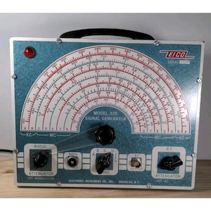 Vintage EICO Model 320 Signal Generator RF Tone Audio Modulation