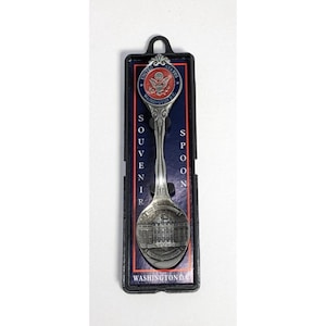 Washington D.C. Souvenir Spoon With Presidential Seal & White House Design In Original Case