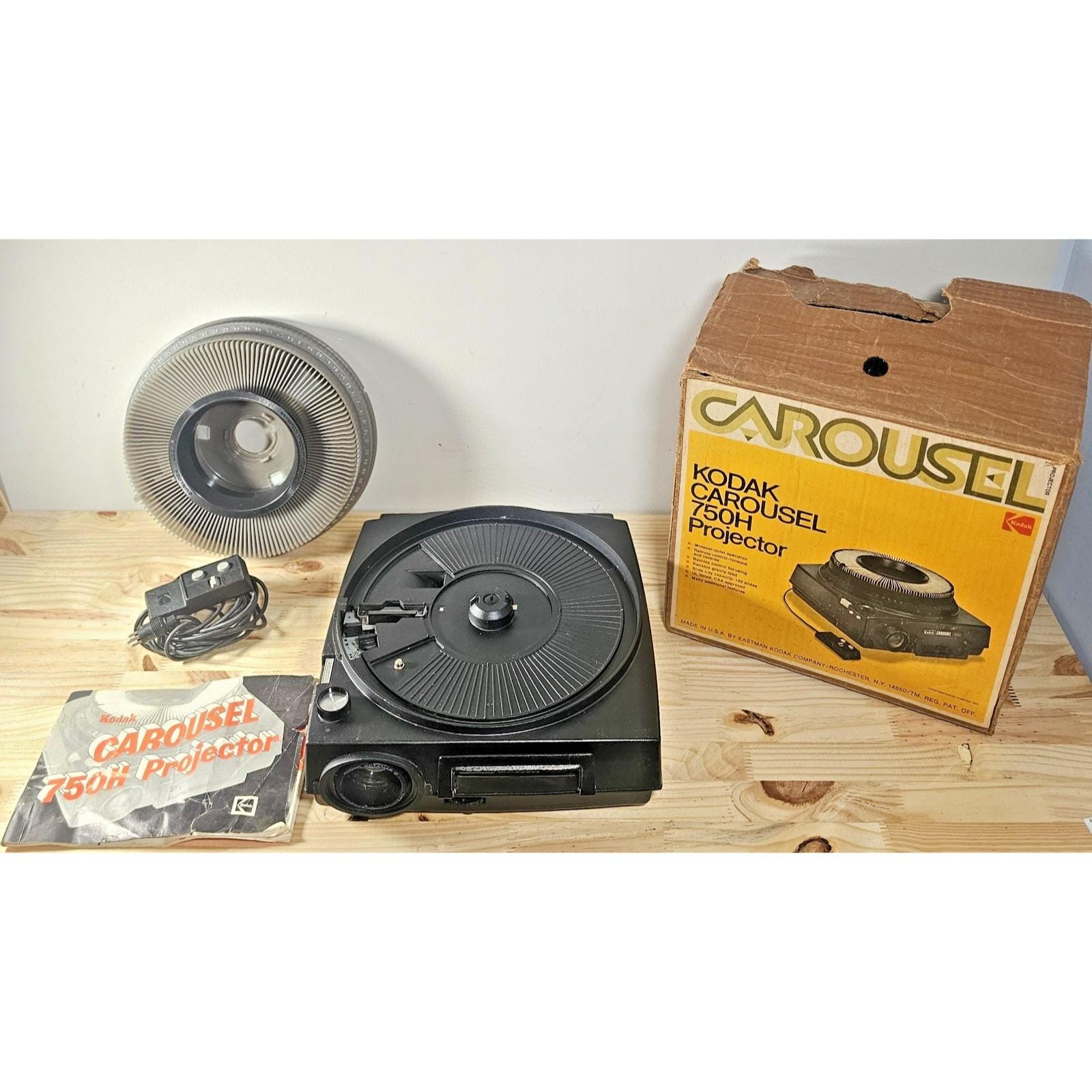 Kodak Carousel 750H Slide Projector & Tray With Box - Etsy