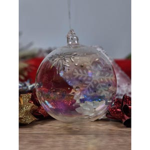 Hand Blown Clear Round Glass Ornament 3&quot; With Etched Snowflake Design & Festive Glitter Accents