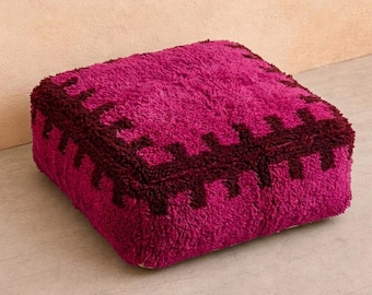 Puf bereber marroquí hecho a mano, otomana geométrica rosa y burdeos, cojín de lana para el suelo, reposapiés bohemio, decoración marroquí para el hogar.