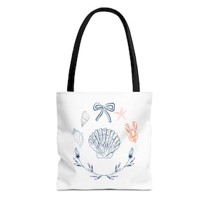 Coastal Charm Tote Bag, Beach Lover&#39;s Accessory, Ocean-Inspired Carryall, Perfect for Summer Outings, Floral Nautical Design