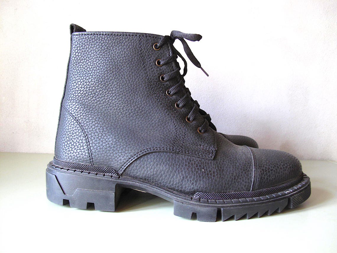 Vintage Leather Men's Ankle Boots. EU 41, US 8, UK 7., foto 1 di 5