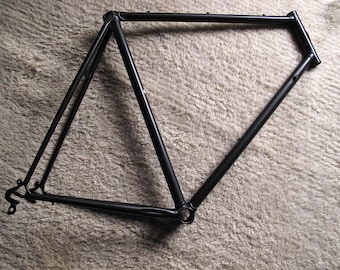 Vintage 80er Jahre BENOTTO Fahrradrahmen. In Schwarzer Farbe. Hergestellt in Italien.