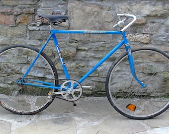 Vintage 70s Favorit Retro Road Bicycle In Full Original Condition.