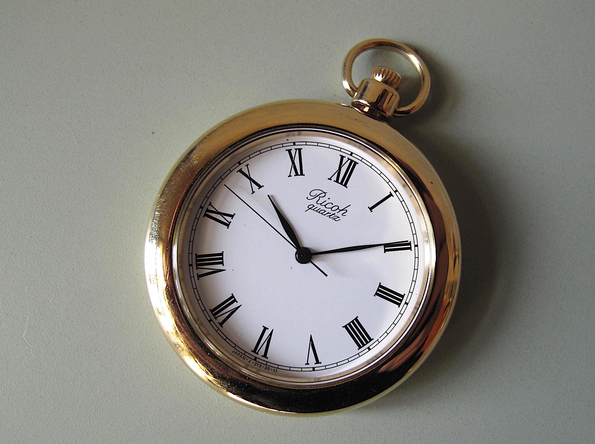 Ricoh vintage watch - Etsy 日本