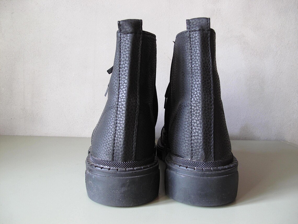 Vintage Leather Men's Ankle Boots. EU 41, US 8, UK 7., foto 4 di 5