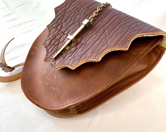 SWORD SPORRAN - Belt Pouch - Hip Bag - Kilt Pocket - Convertible Shoulder - Scottish - Renaissance - Pirate - Boho - Brown Brass