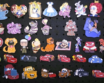 Alice, Cars, Oben...etc. Pin de esmalte