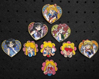 Pines esmaltados de Sailor Moon