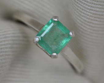 Zertifizierter kolumbianischer Smaragd 0.95 Karat Sterlingsilber Solitär Ring echte echte natürliche Erde abgebaut Mai Birthstone Schmuck er112