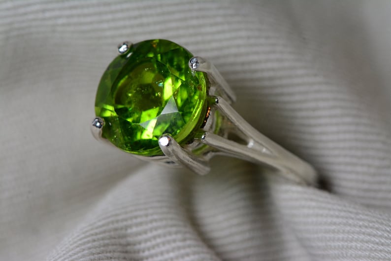 Natural Peridot Solitaire Ring Appraised At 600.00 Sterling Silver Genuine Real August Birthstone Jewelry PR1 5.97 Carat Peridot Ring
