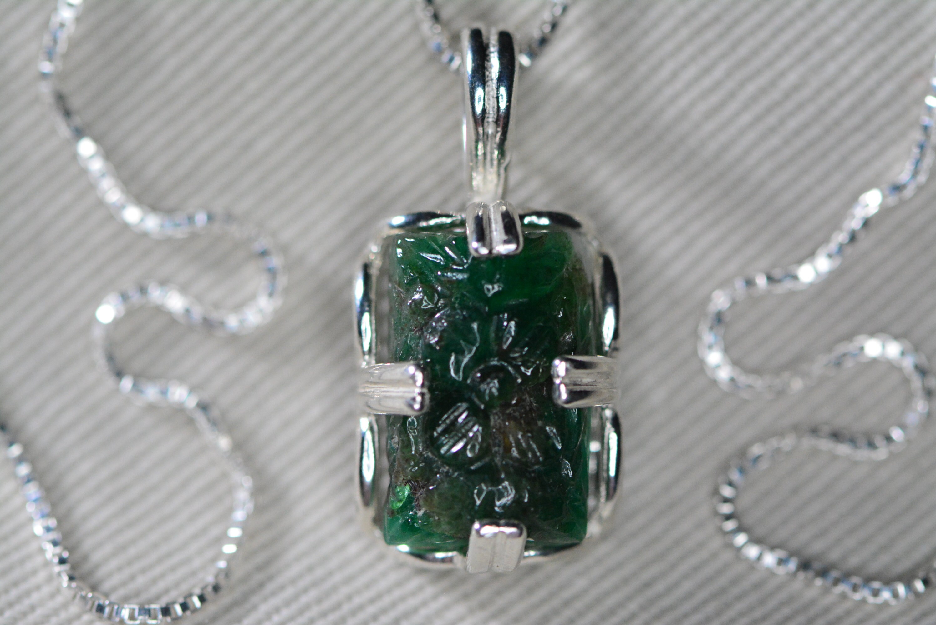 Certified 5.21 Carat Carved Emerald Necklace Pendant Sterling Silver Earth Mined Natural Real Genuine Green May Birthstone Jewelry ep201