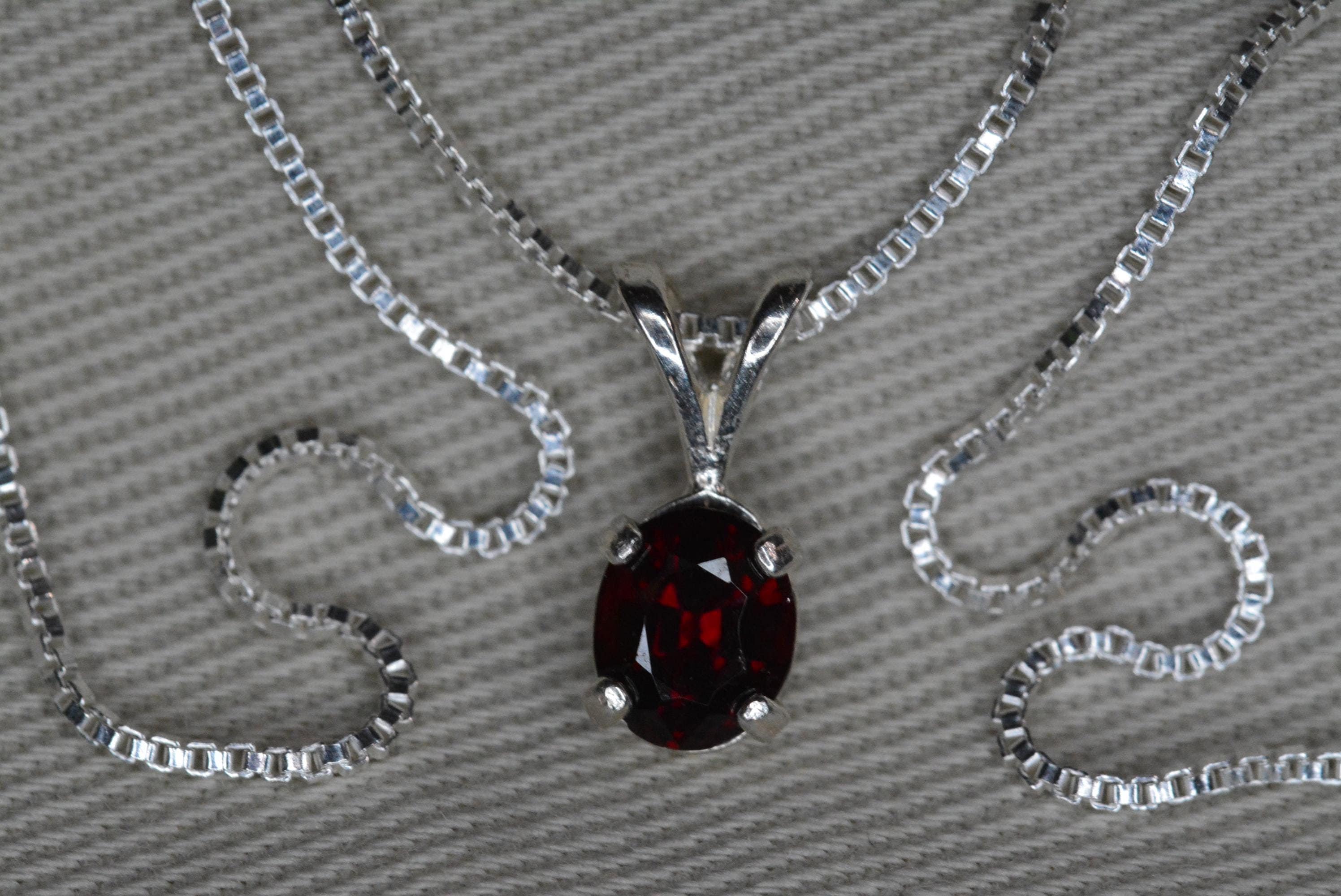 COLLANA CIONDOLO PIETRA Pregiata Granato Rosso Argento Sterling COLLANA CIONDOLO PIETRA Pregiata Granato Rosso Argento Sterling