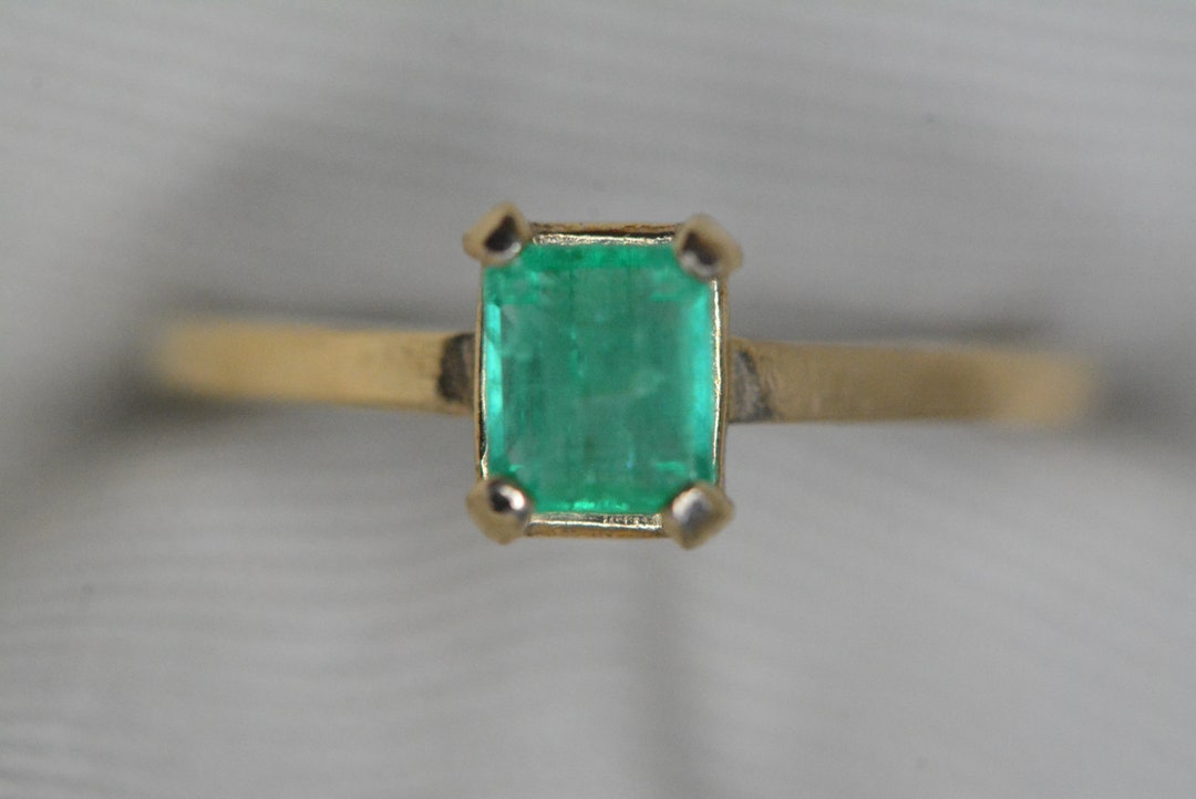 14K Yellow Gold Emerald Ring Natural Emerald Solitaire 0.54 Carats ...