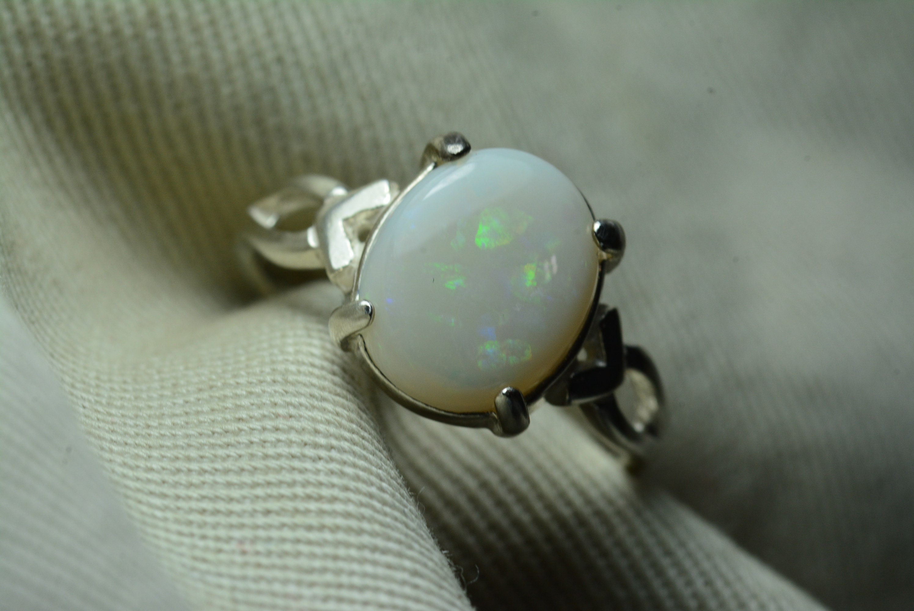 Australian Opal Ring 2.00 Carat Solid Opal Cabochon Solitaire Certified ...