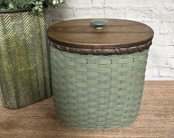 Waste Basket with Lid / Magazine Basket / Storage Basket / Organizer Basket-Primitive Style