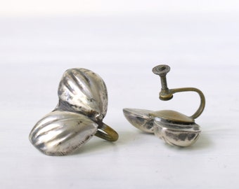 boucles d’oreilles en argent mexicain vintage, feuilles ou gousses de graines de cacao, vis en arrière, clip sur, feuille, oreilles non percées, oreilles non percées, bijoux en argent