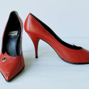 Vintage Kenneth Cole red stiletto high heel pumps, 1980s &quot;So What&quot;, raspberry red leather, jeweled designer fashion Italian women&#39;s shoes