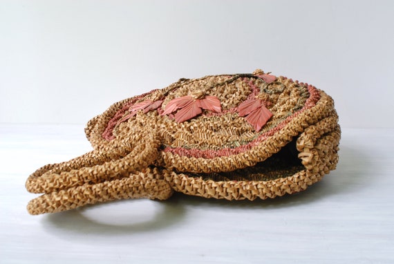 Vintage straw 12" round handbag, floral boho chic… - image 5