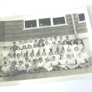 School class photograph, 1940s, back to school, hidden teacher, twins, real photo, vintage, antique, graduation gift, black and white, sepia