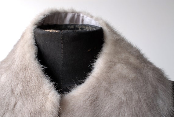 Vintage silver mink real fur collar, gray mink fu… - image 2