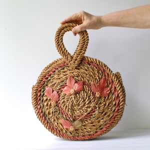 Vintage straw 12&quot; round handbag, floral boho chic woven rattan raffia purse, golden brown, magenta, forest green knitting tote, folk art bag