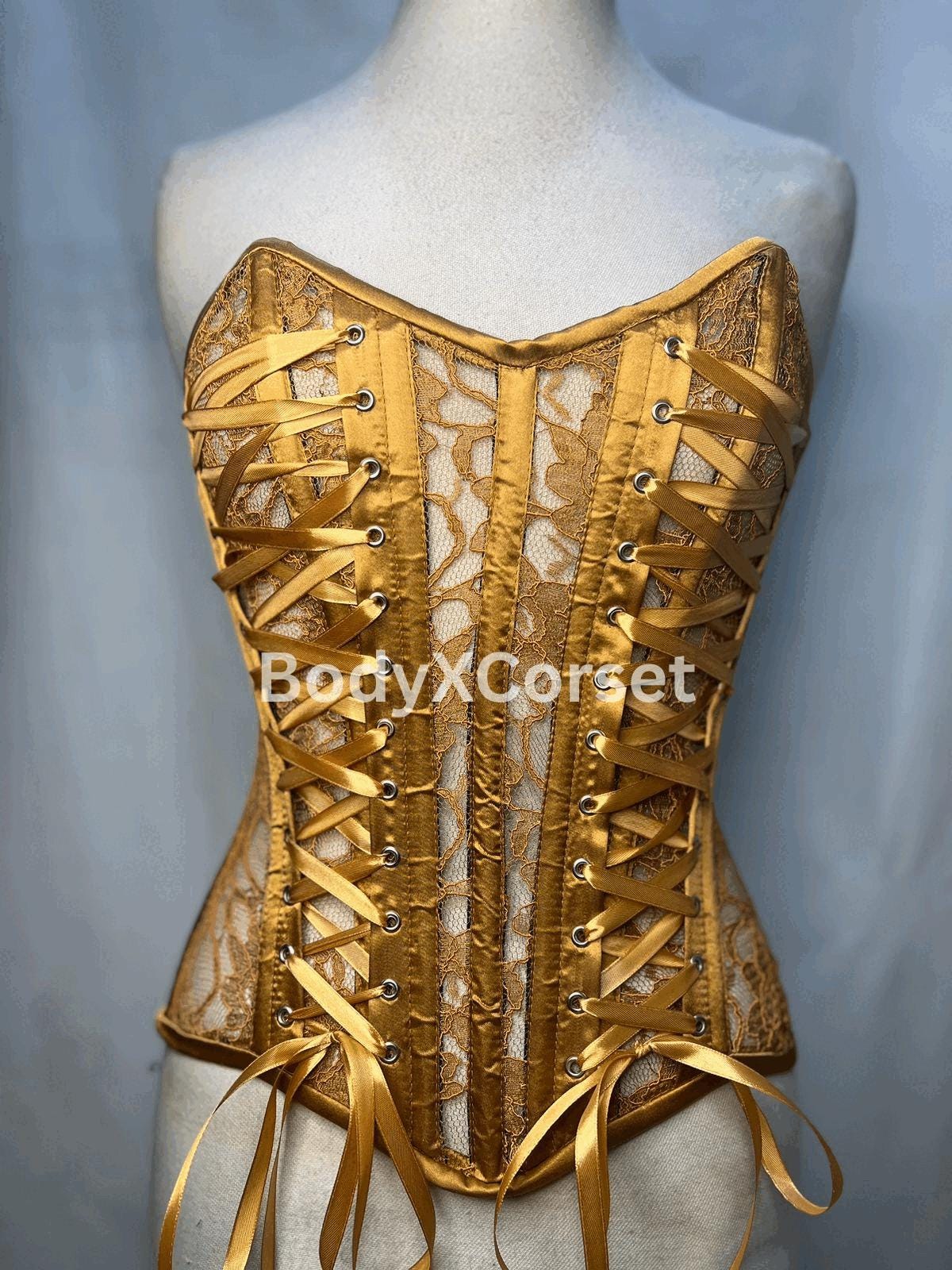6ロクGOLD BUSTIER Glitter Grid Bustier Top — Gold | For Love & Lemons