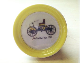 VINTAGE COLLECTIBLE PLATES Antique Cars