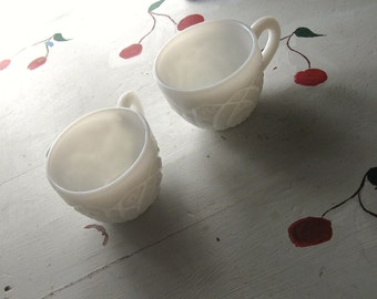 VINTAGE TEA CUPS Milk Glass