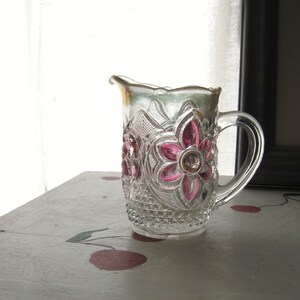 VINTAGE CREAM PITCHER