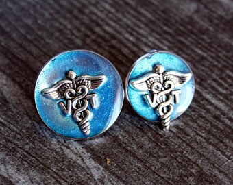 Vet Tech Pin, veterinary technician pin for white coat pinning ceremony, sparkle blue
