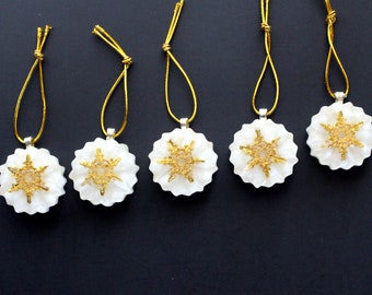 snowflake ornaments, set of 5, tabletop tree ornaments, Christmas ornaments, miniature tree, flower ornaments