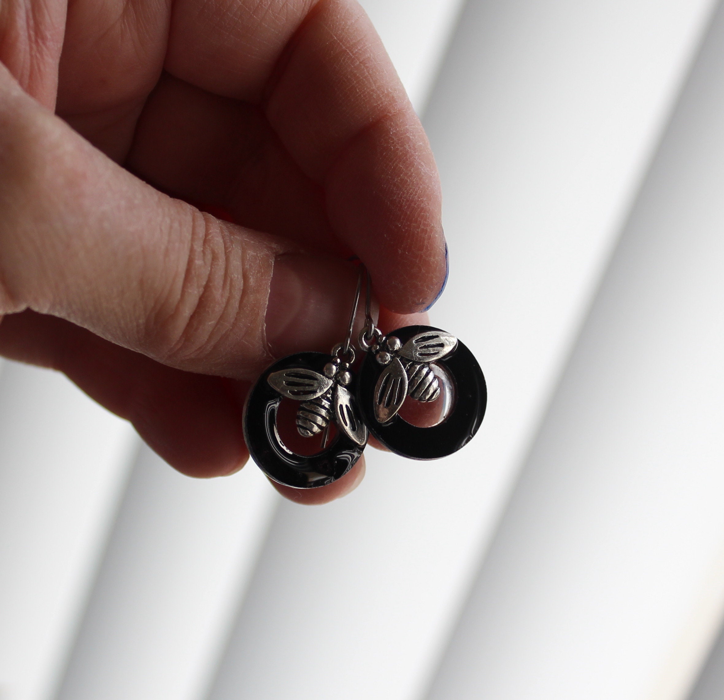 black honeybee earrings, bee jewelry, bumblebee earrings, bee earrings