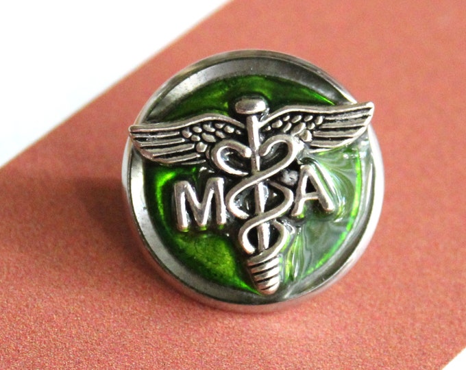 medical assistant pin, green, MA pinning ceremony, white coat ceremony