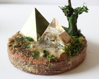 jungle pyramid diorama, fantasy diorama, mini landscape