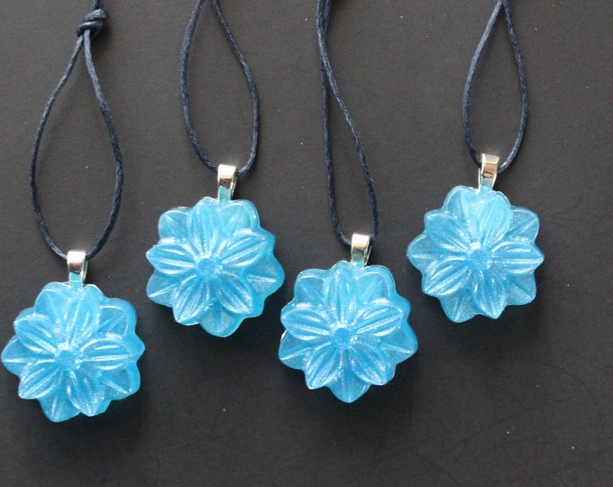 flower ornaments, set of 4, blue, tabletop tree ornament, spring tree decorations, miniature tree