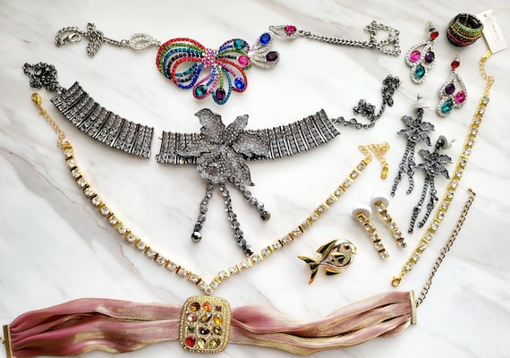 Vintage Rhinestone Jewelry Collection: Wearable Costume Pieces for DIY Crafts
