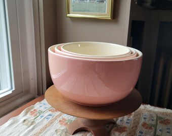 Vintage Ballerina Pink Nesting Bowls