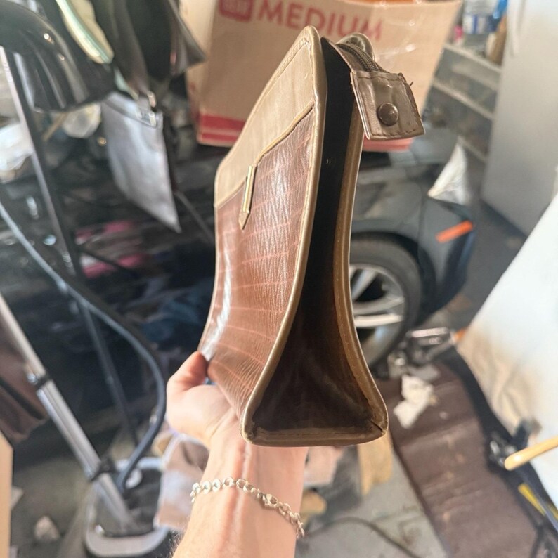 Valentino brown leather V pattern clutch bag image 2
