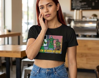 Camiseta corta Doom vs Doom vs Doom / Gráfico de villano de cómic
