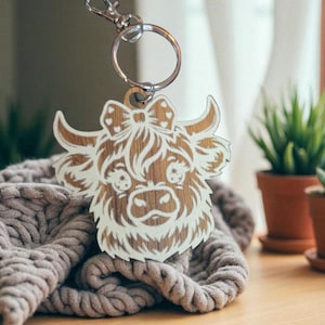 Engraved Walnut Highland Cow Keychain: Rustic Bag Charm