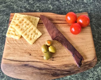 Small cheese or sandwich board with hand made timber knife