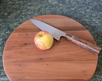Round, bench hook style, chopping board
