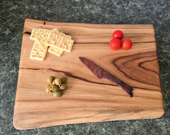 Camphor laurel cheese board with wood knife
