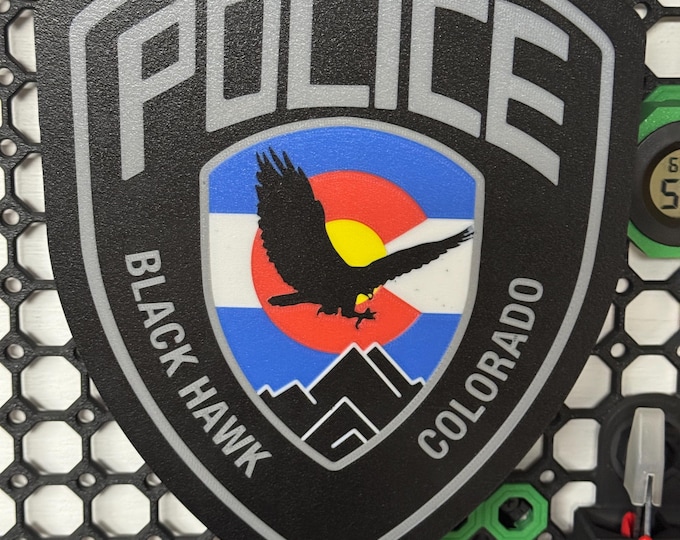 Police badge LED light – Black Hawk Colorado decor – 3D printed USB officer gift